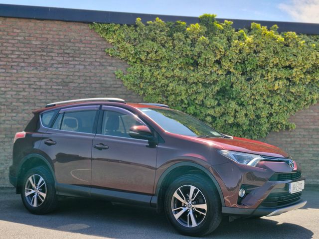 vehicle for sale from Leighstone Motors