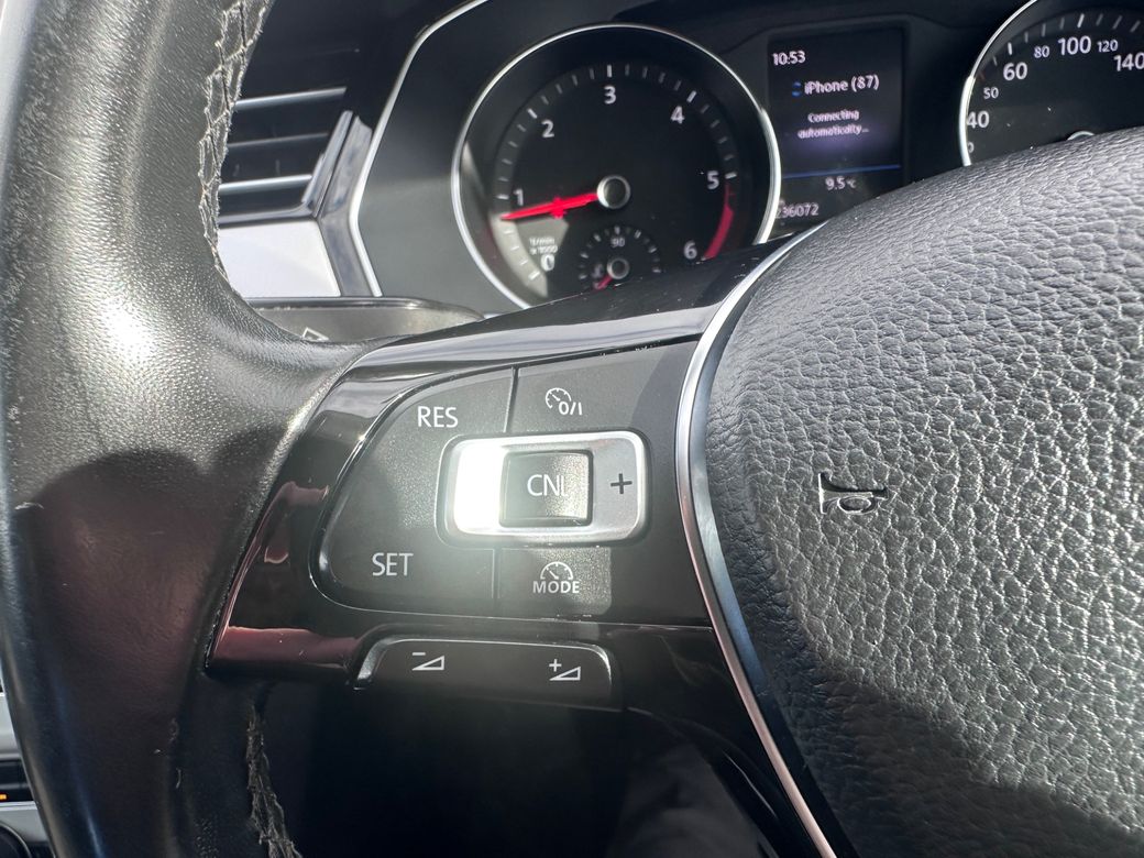 2017 Volkswagen Passat