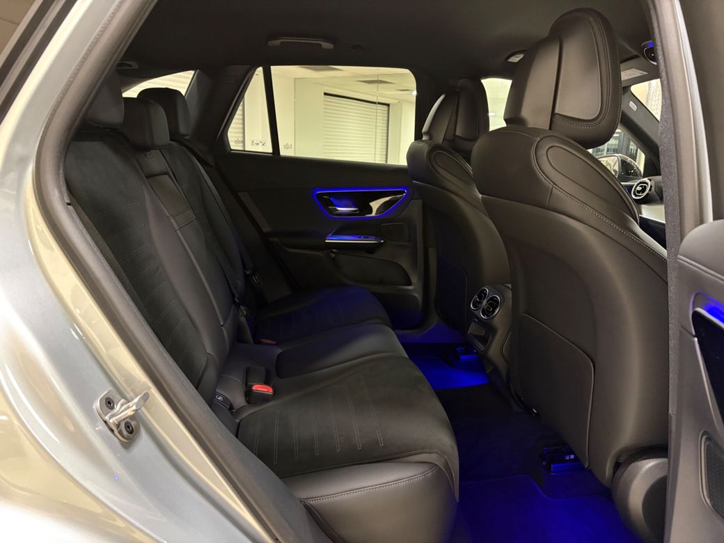 2025 Mercedes-Benz GLC Class