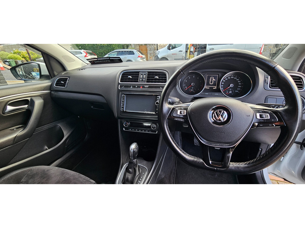 2016 Volkswagen Polo