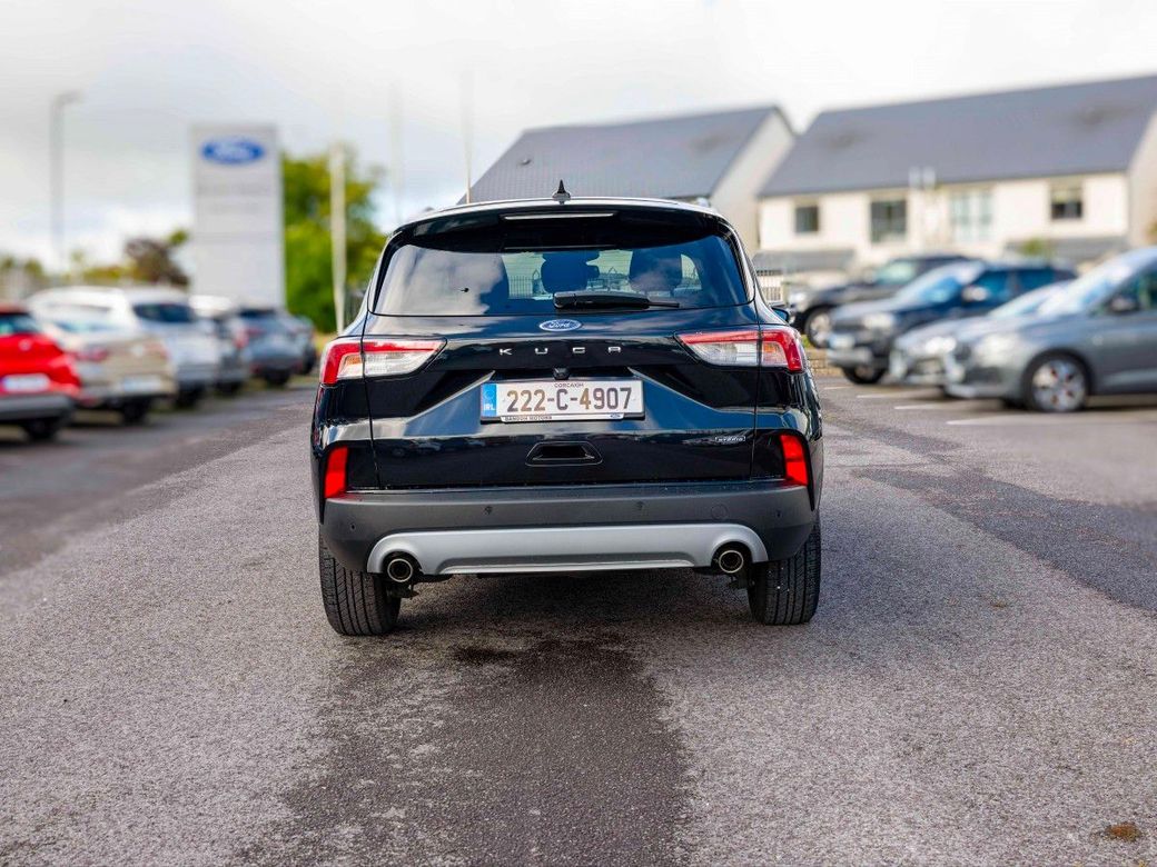 2022 Ford Kuga