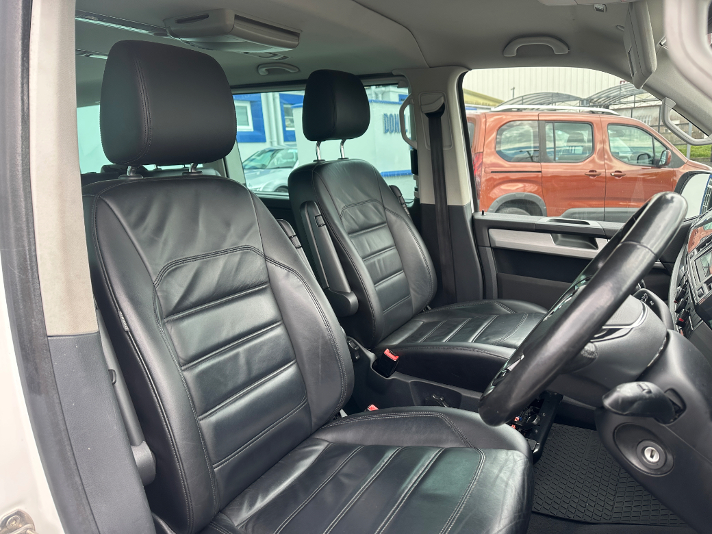 2018 Volkswagen Caravelle