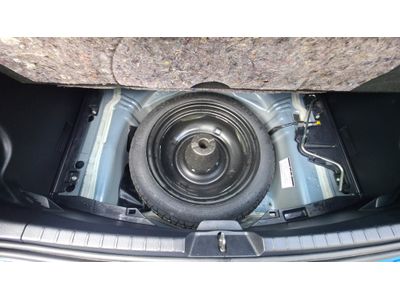 2015 Toyota Vitz