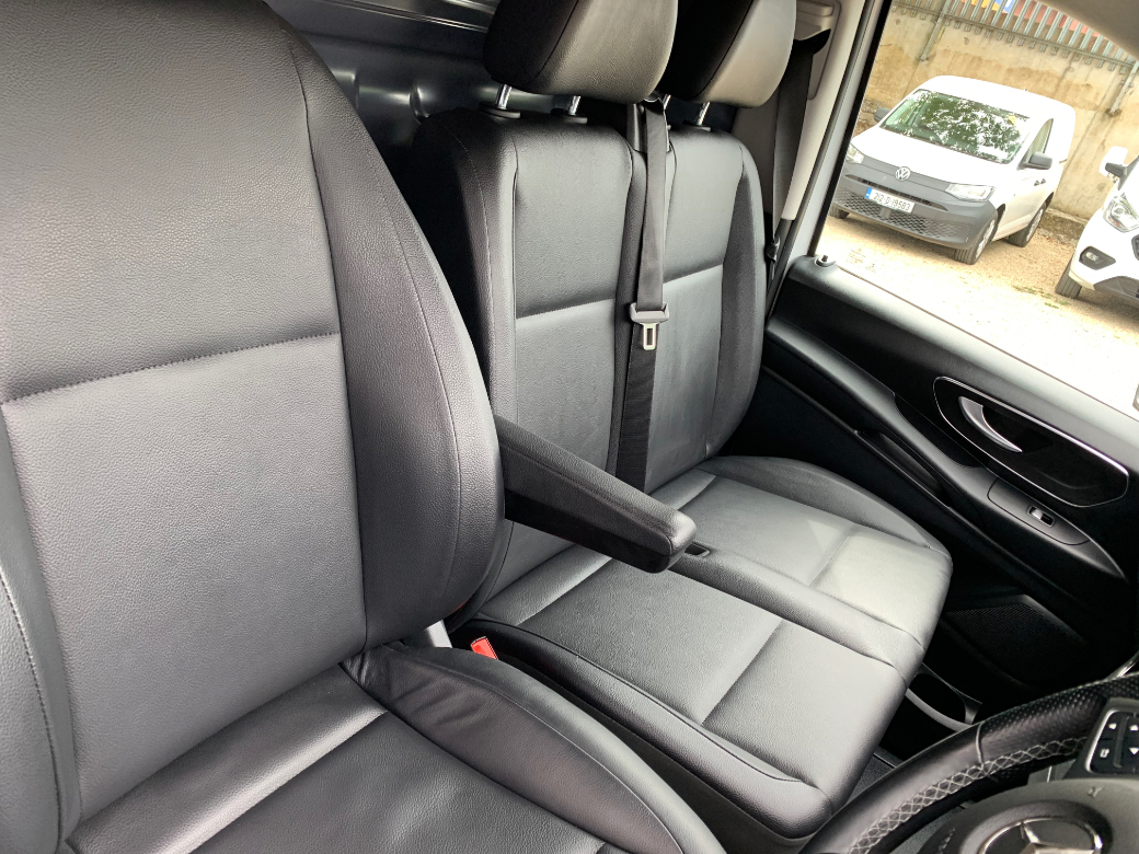 2023 Mercedes-Benz Vito