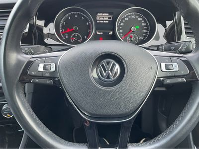 2016 Volkswagen Golf
