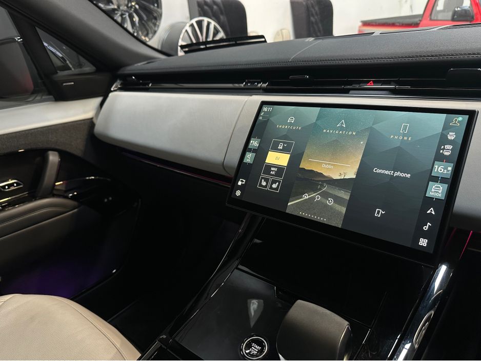 2024 Land Rover Range Rover Sport