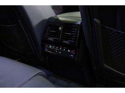 2021 Volkswagen Touareg