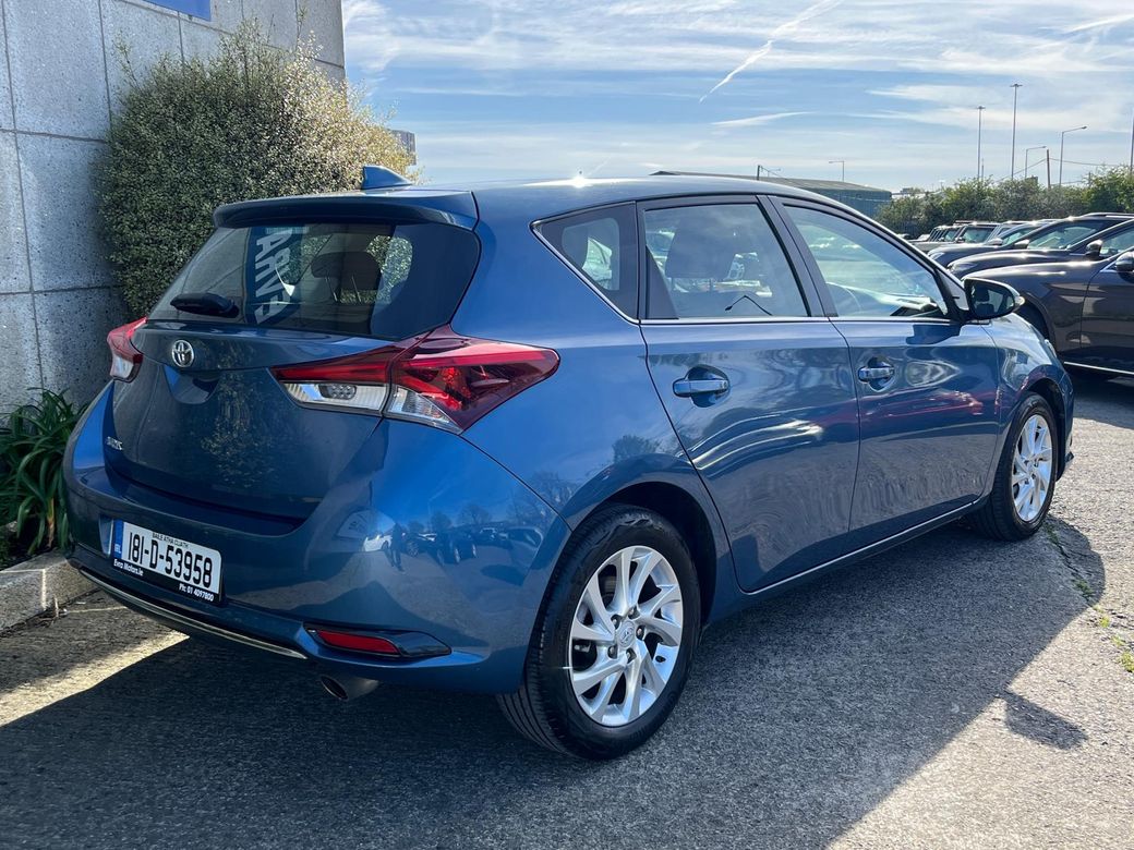 2018 Toyota Auris