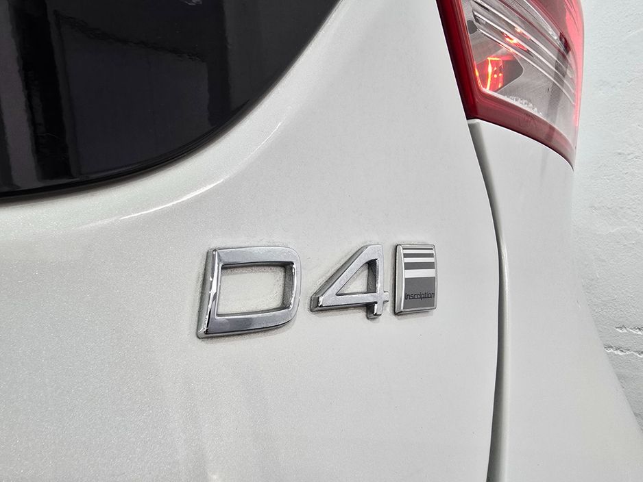 2018 Volvo V40