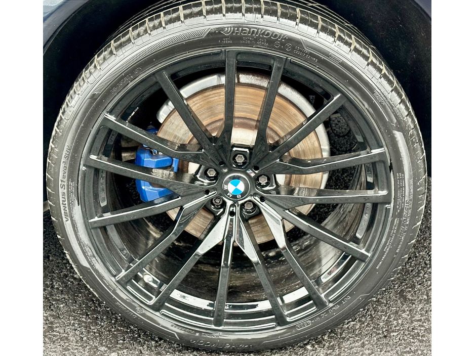 2022 BMW X5