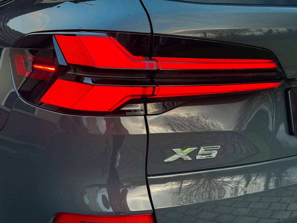 2024 BMW X5