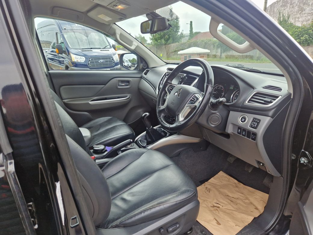 2017 Mitsubishi L200