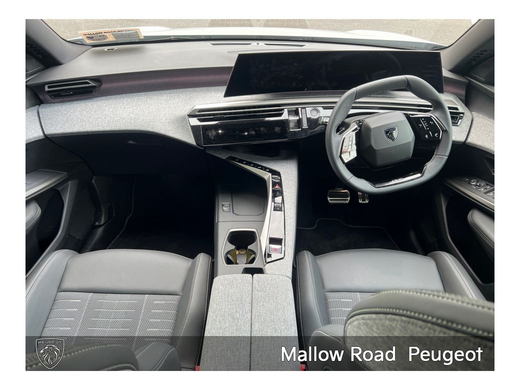 2025 Peugeot 5008