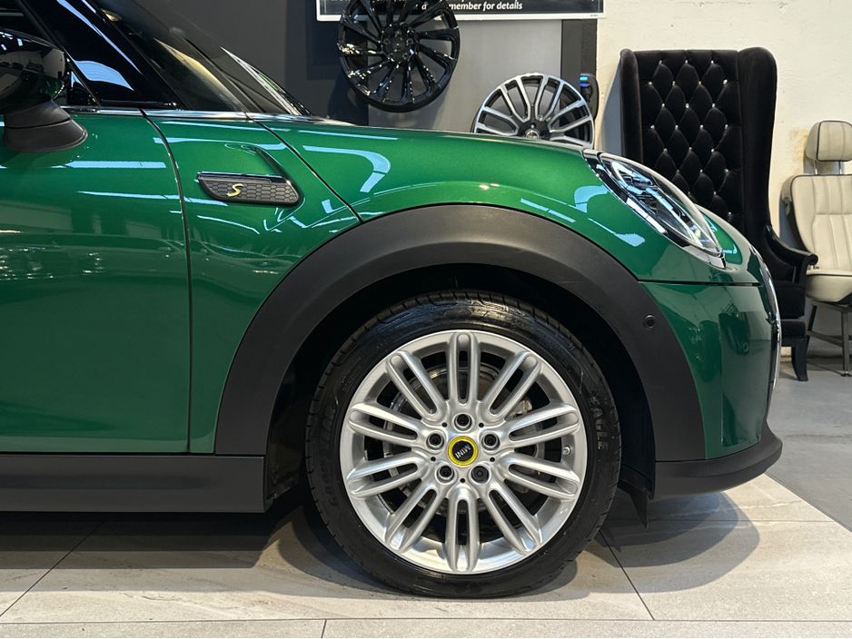 2024 Mini Hatch
