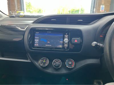 2017 Toyota Vitz