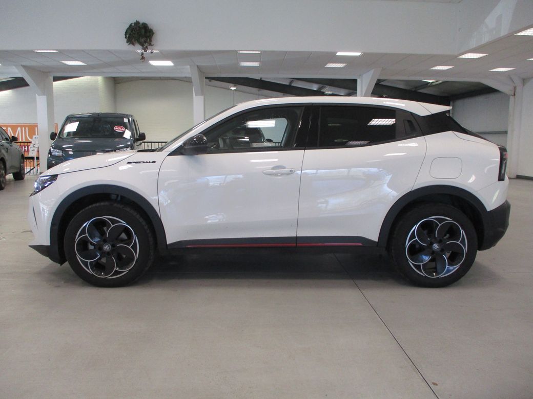 2025 Alfa Romeo Junior