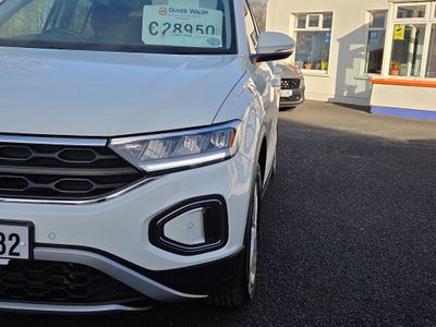 2023 Volkswagen T-Roc