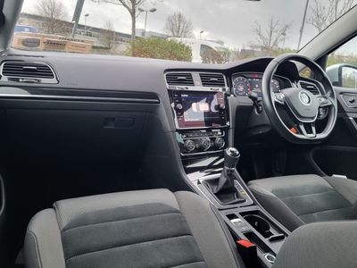 2018 Volkswagen Golf