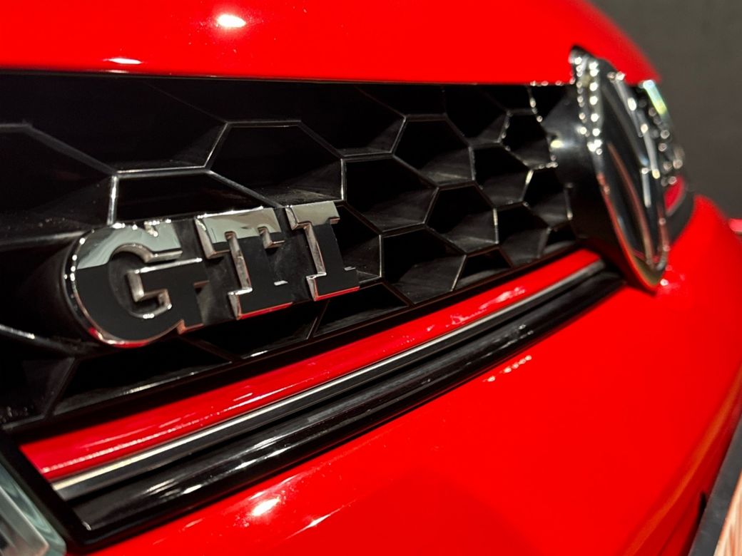 2015 Volkswagen Polo