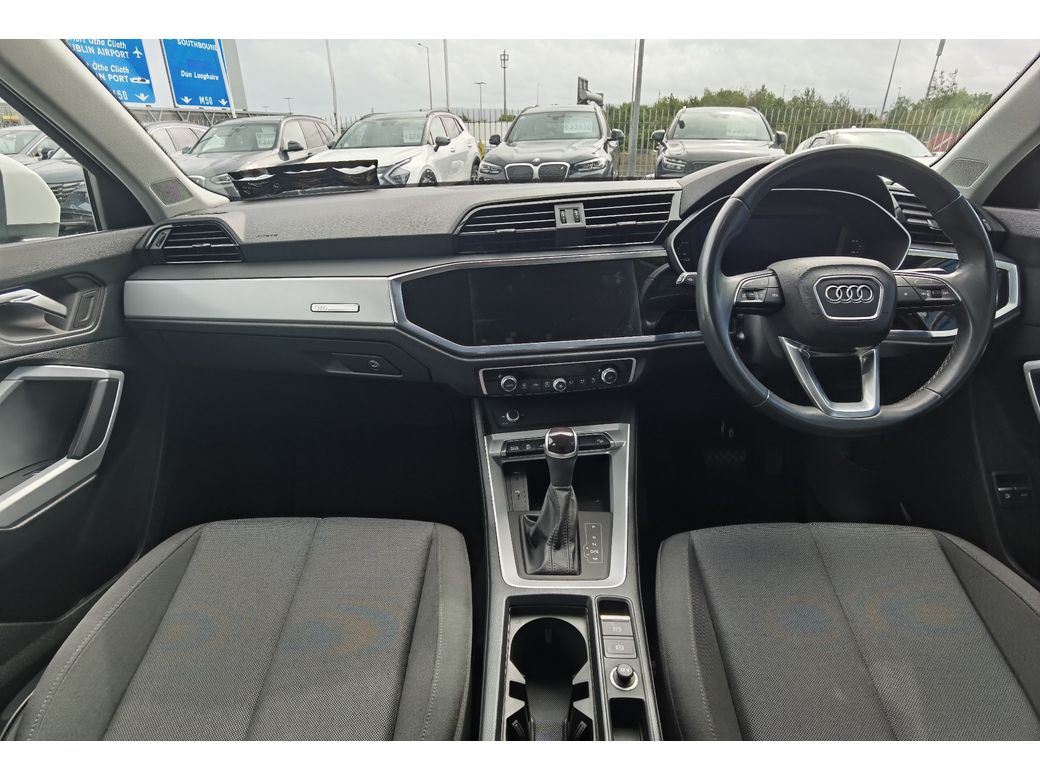 2023 Audi Q3