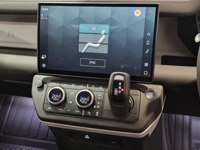 2026 Land Rover Defender