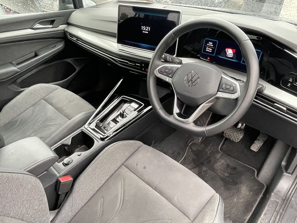 2025 Volkswagen Golf