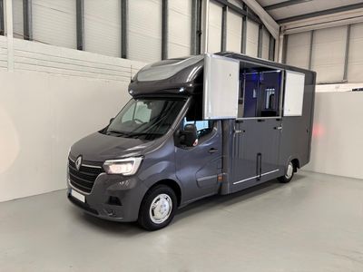 2020 Renault Master