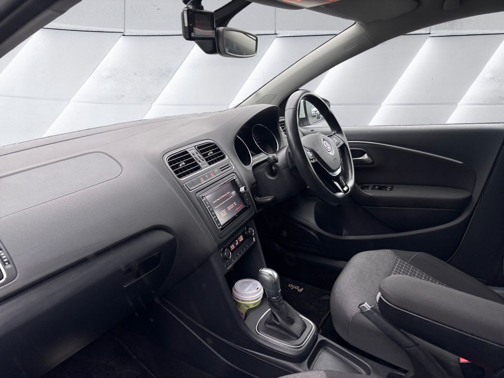 2016 Volkswagen Polo