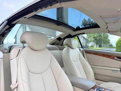 2005 Mercedes-Benz SL Class