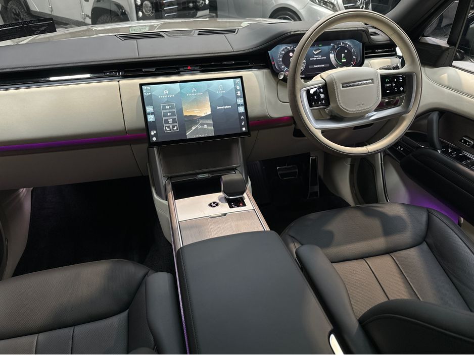 2025 Land Rover Range Rover