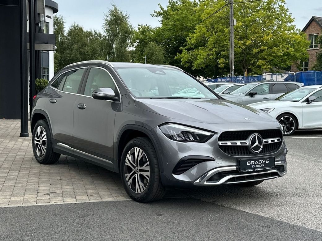 2025 Mercedes-Benz GLA Class