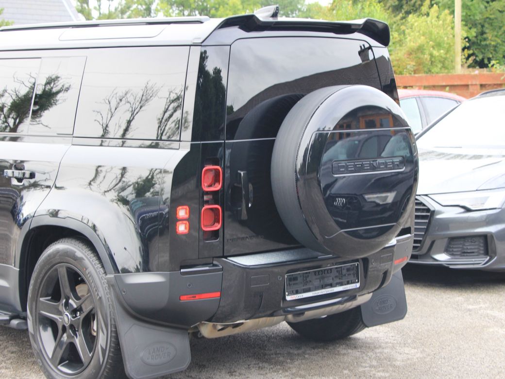 2023 Land Rover Defender