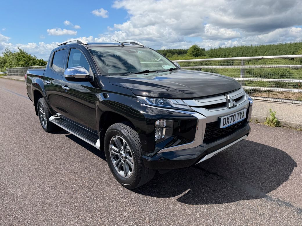 2020 Mitsubishi L200