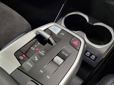 2025 BMW iX1