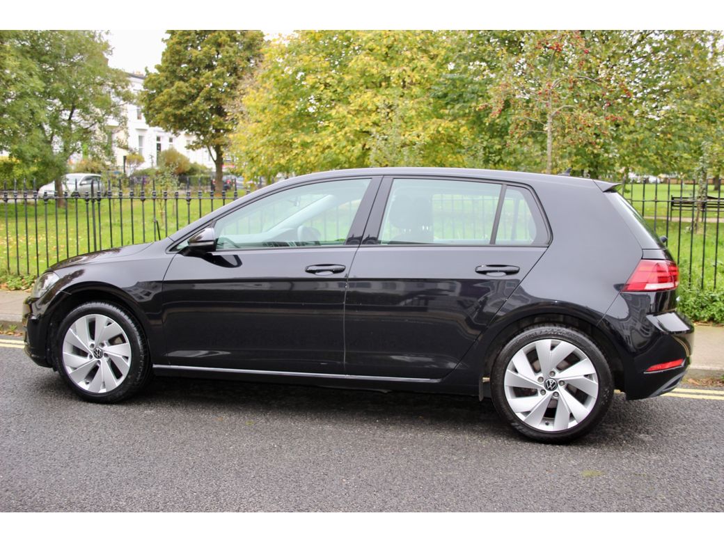 2018 Volkswagen Golf