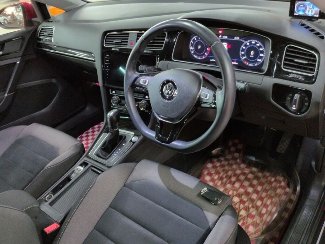 2018 Volkswagen Golf