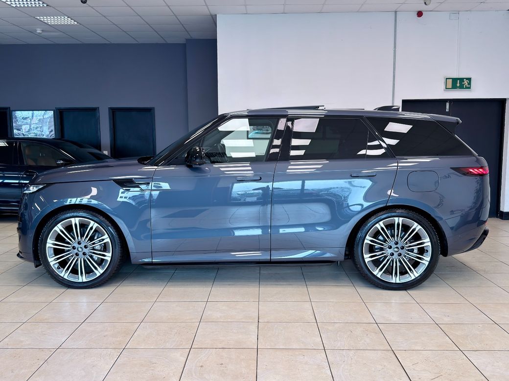 2025 Land Rover Range Rover Sport