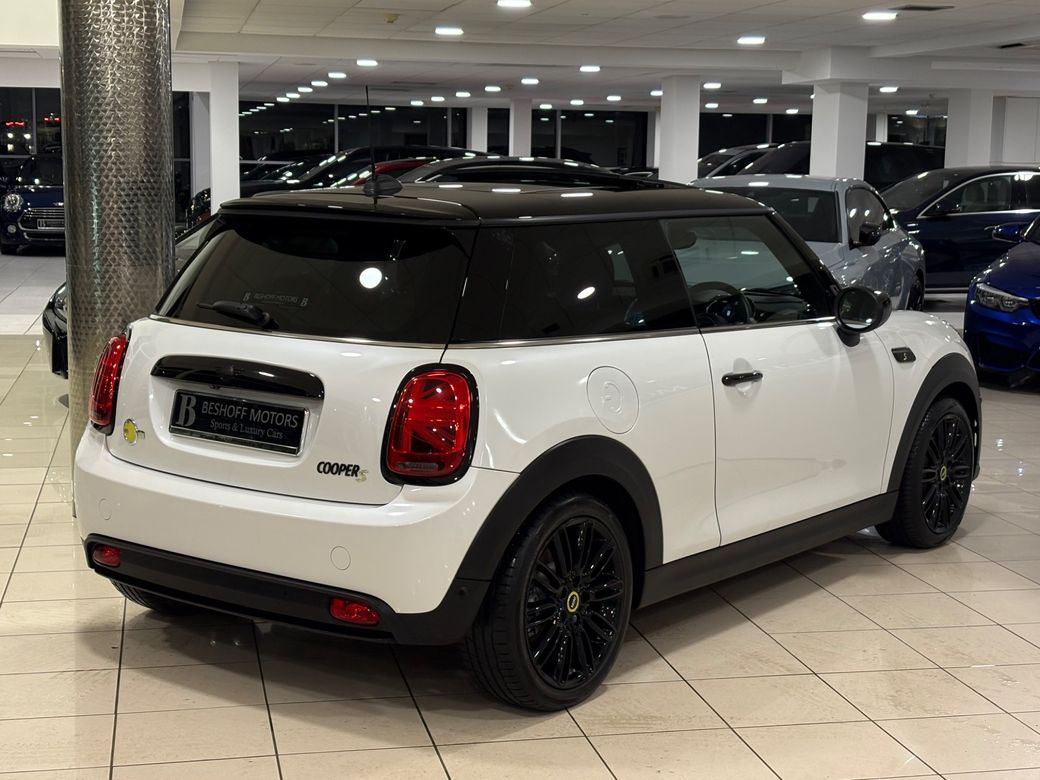 2024 Mini Hatch