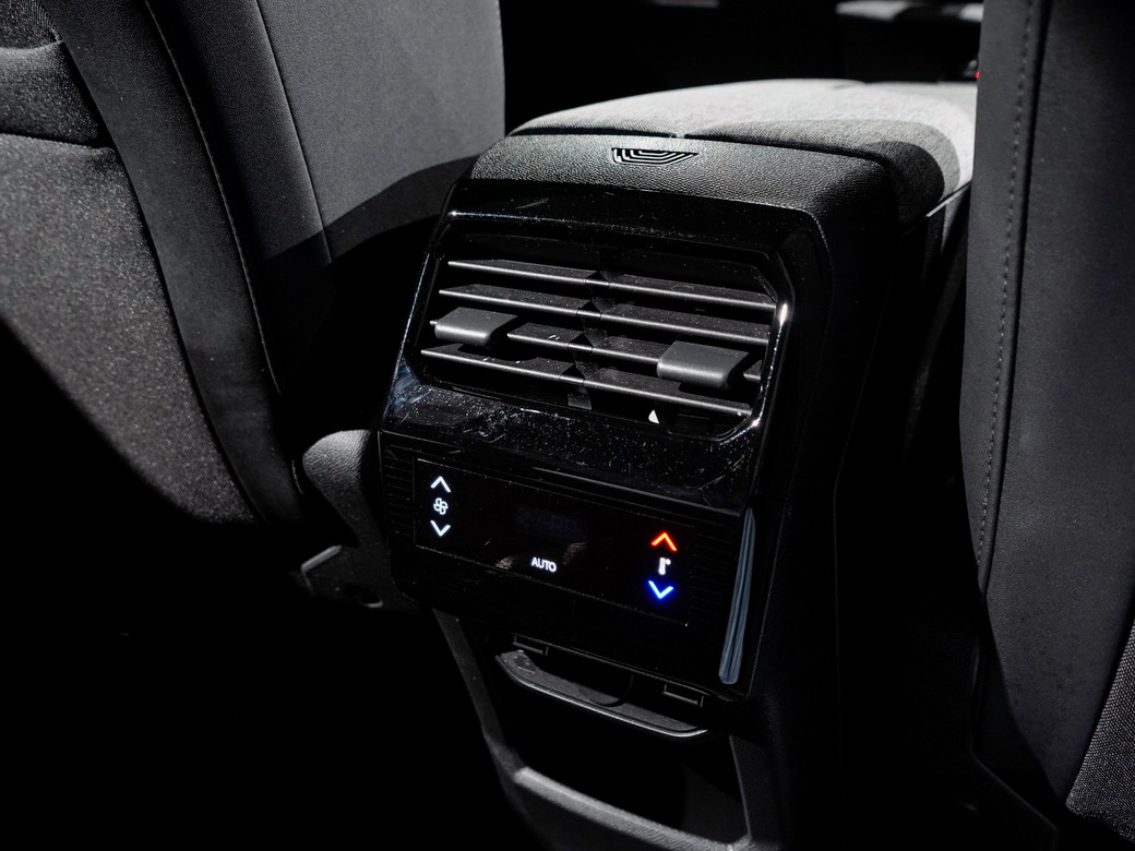 2026 Peugeot 5008