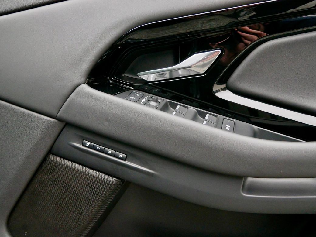 2024 Land Rover Range Rover Evoque