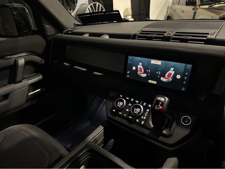 2022 Land Rover Defender