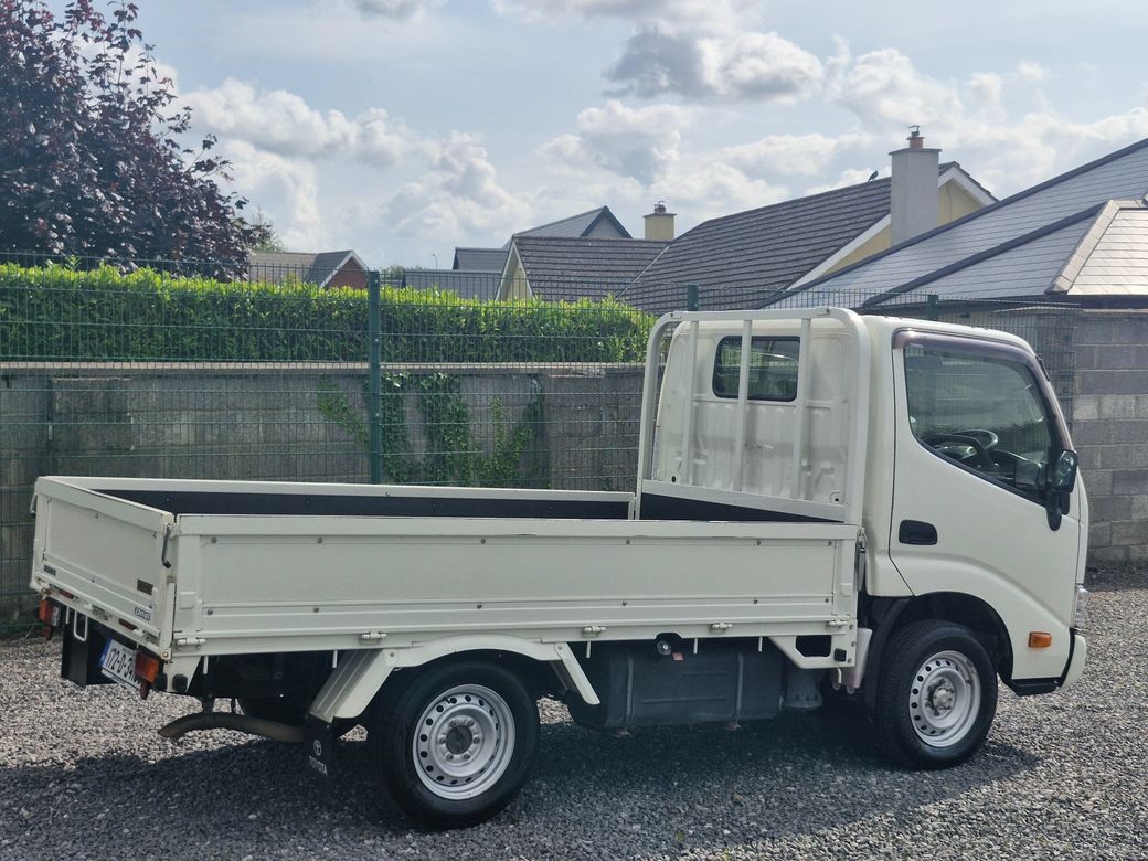 2017 Toyota Dyna