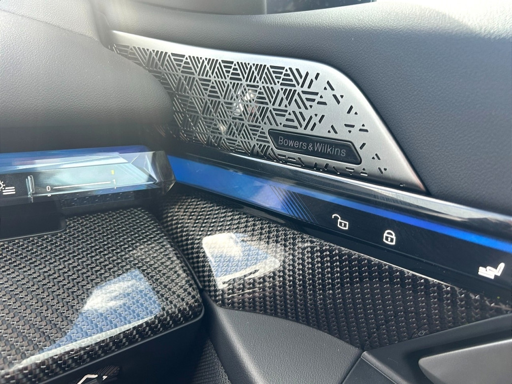 2025 BMW M5