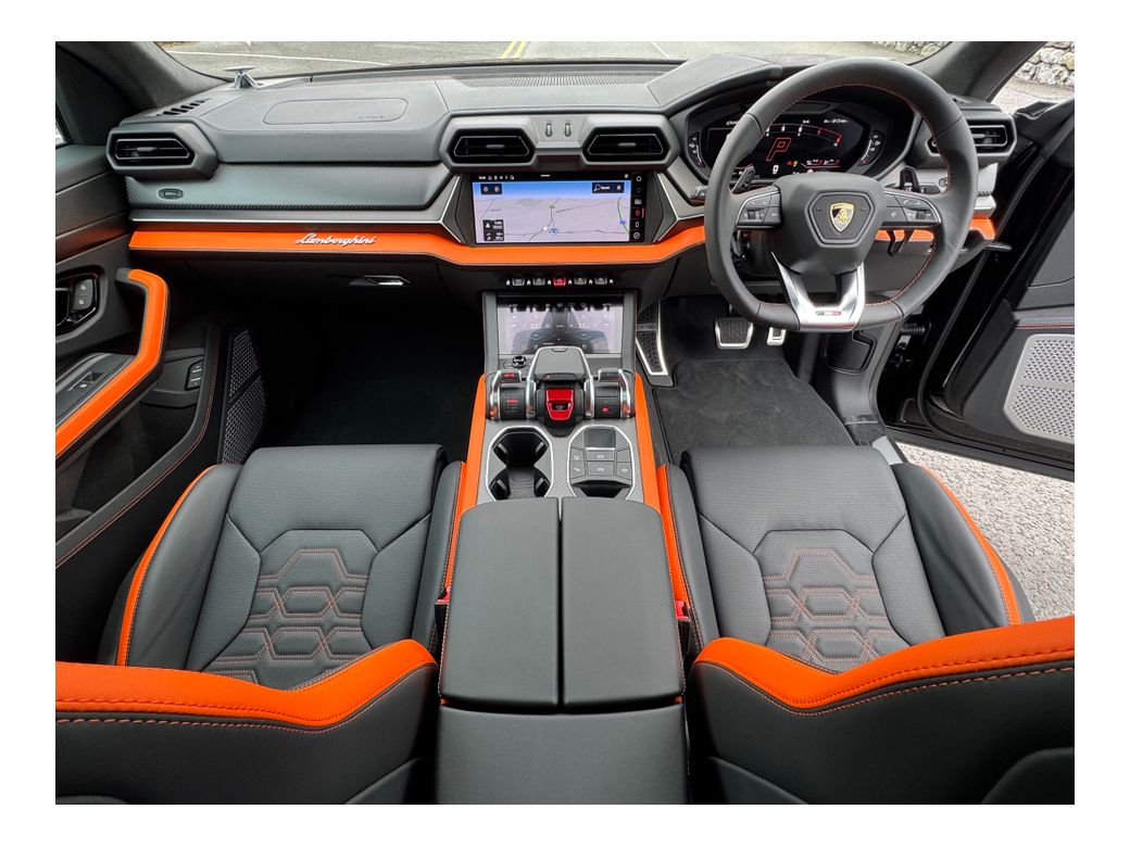 2025 Lamborghini Urus