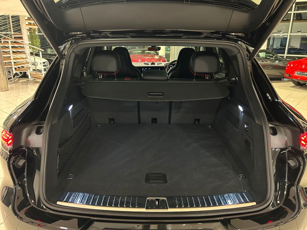 2024 Porsche Cayenne