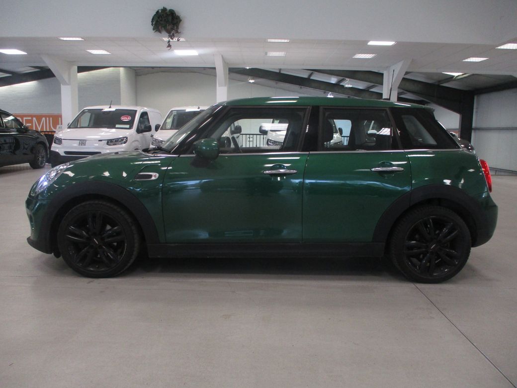 2021 Mini One