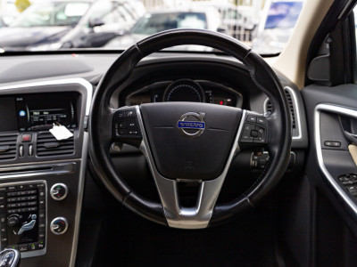 2016 Volvo XC60
