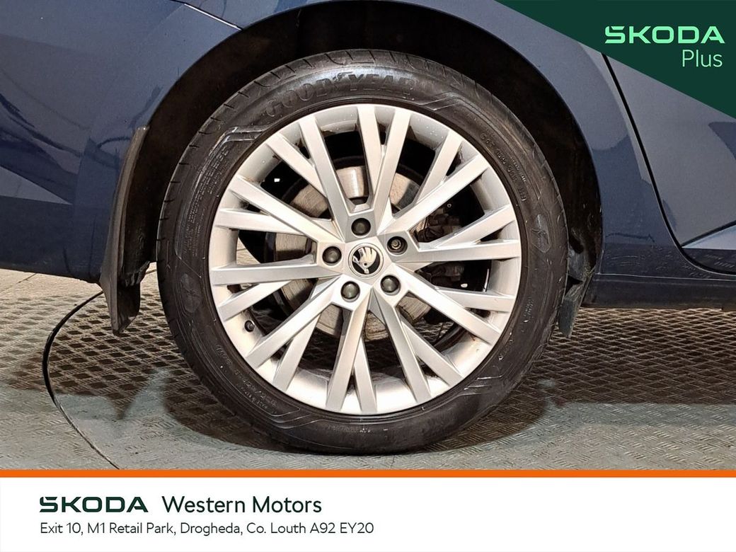 2023 Skoda Superb