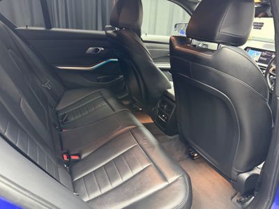 2020 BMW 330