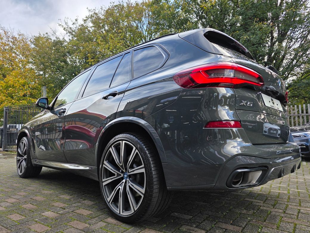 2023 BMW X5